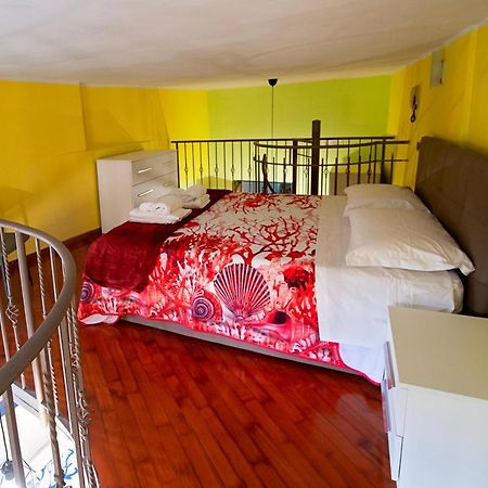 Casa "Positano" Da Ely - Salerno Centro Con Self Check-In Διαμέρισμα Εξωτερικό φωτογραφία