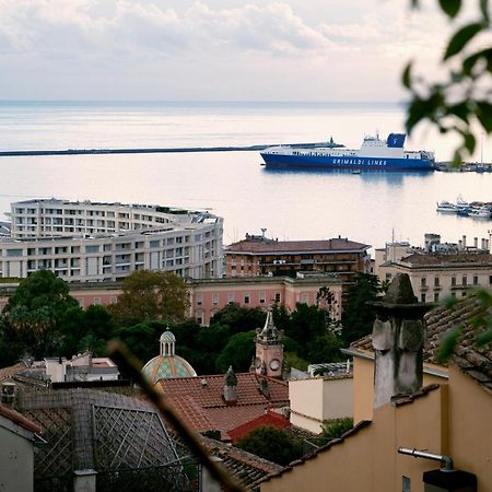 Casa "Positano" Da Ely - Salerno Centro Con Self Check-In Διαμέρισμα Εξωτερικό φωτογραφία
