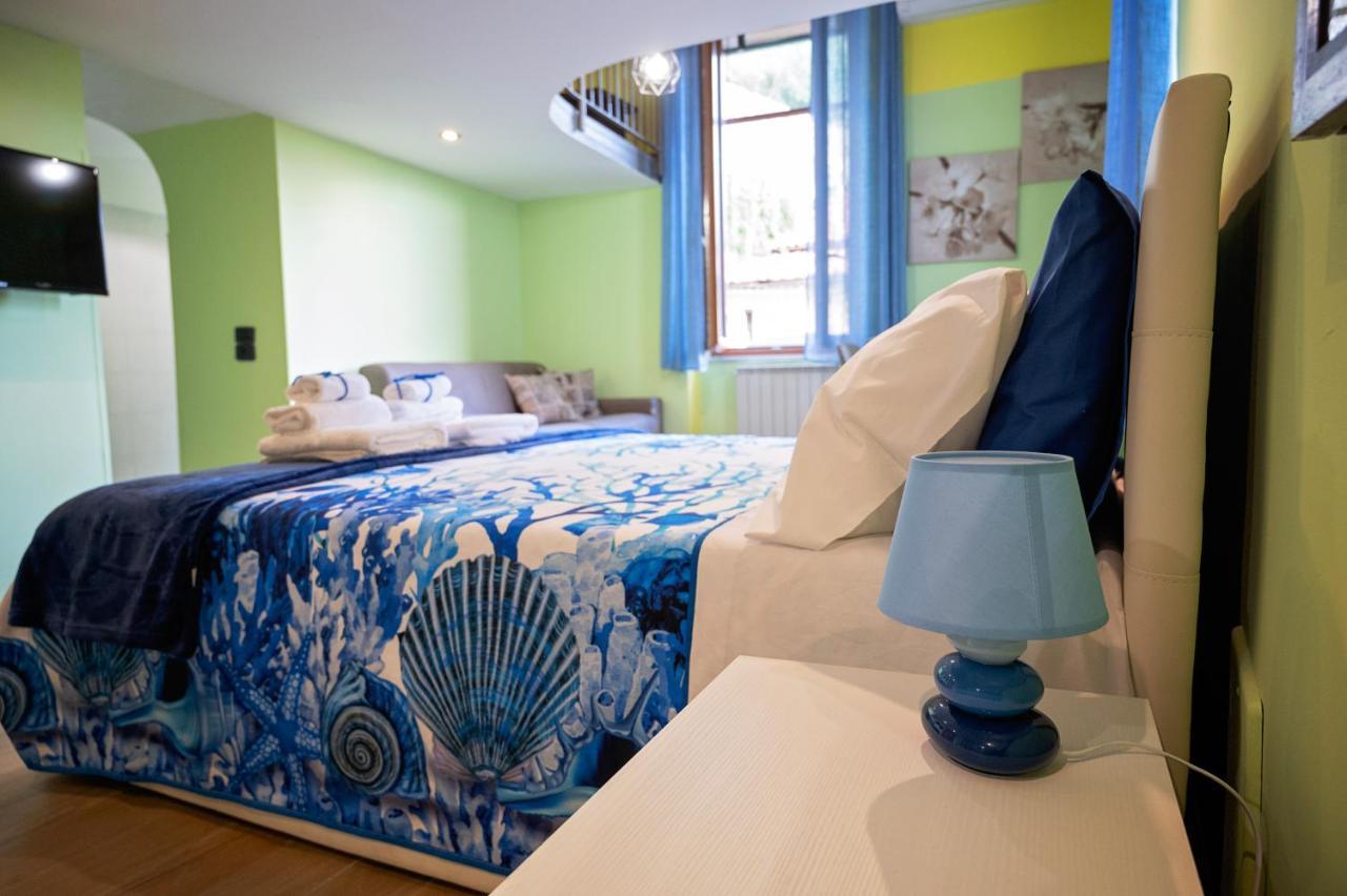 Casa "Positano" Da Ely - Salerno Centro Con Self Check-In Διαμέρισμα Εξωτερικό φωτογραφία
