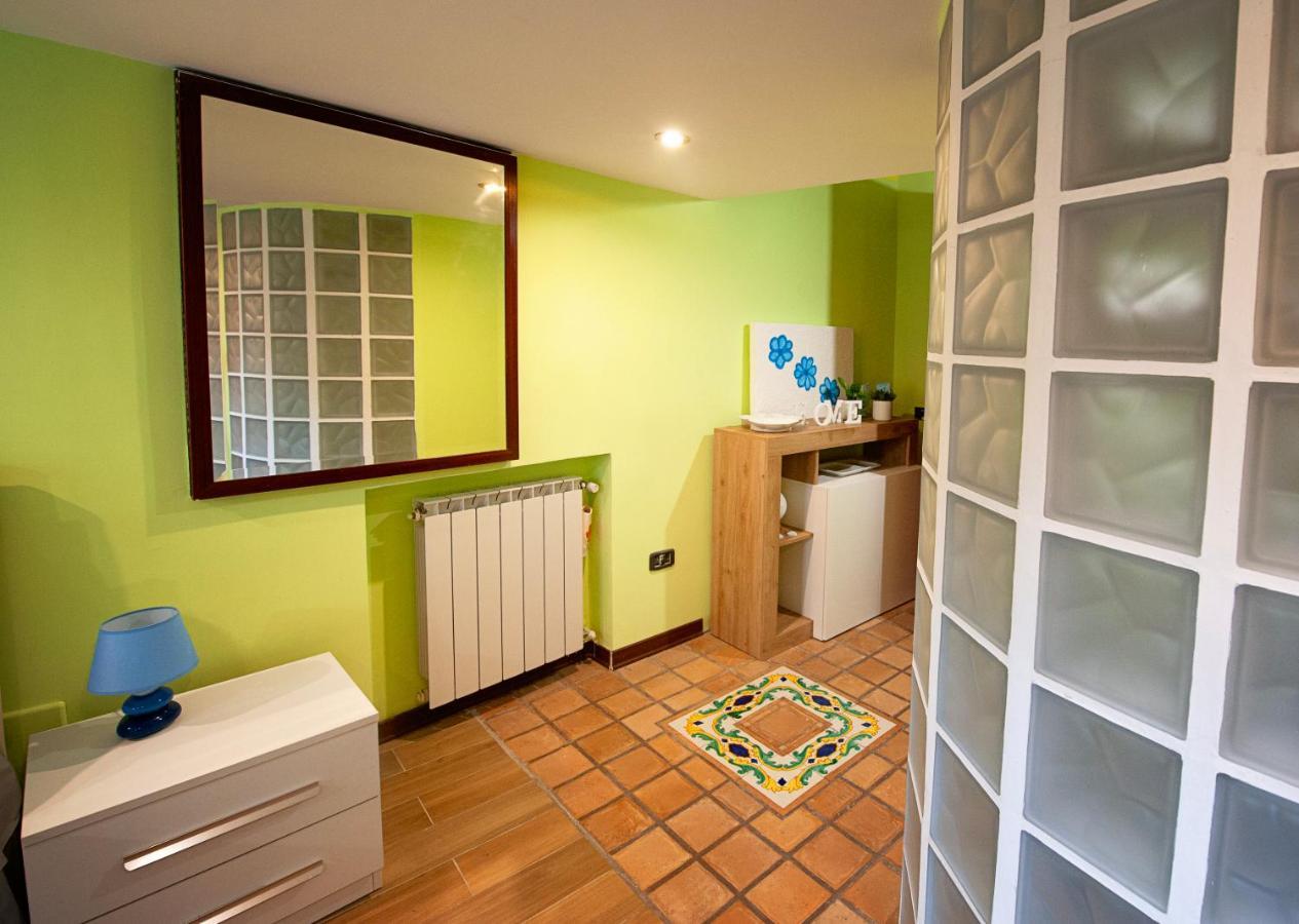 Casa "Positano" Da Ely - Salerno Centro Con Self Check-In Διαμέρισμα Εξωτερικό φωτογραφία