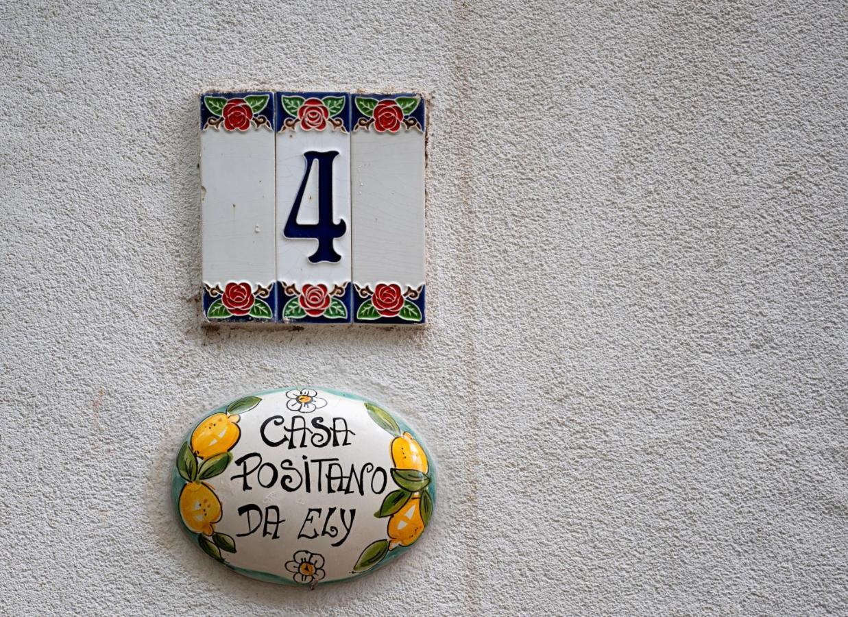 Casa "Positano" Da Ely - Salerno Centro Con Self Check-In Διαμέρισμα Εξωτερικό φωτογραφία