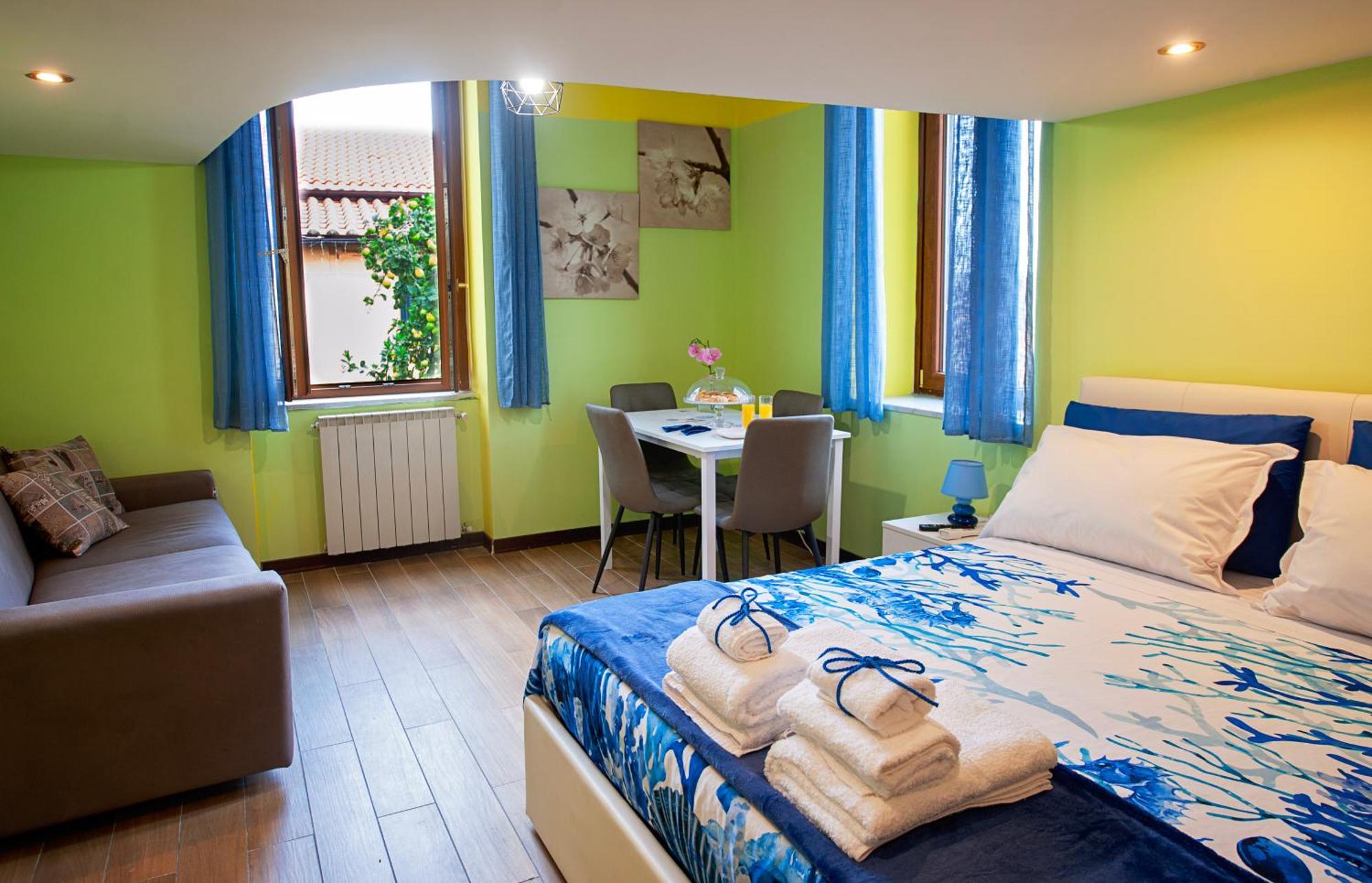 Casa "Positano" Da Ely - Salerno Centro Con Self Check-In Διαμέρισμα Εξωτερικό φωτογραφία